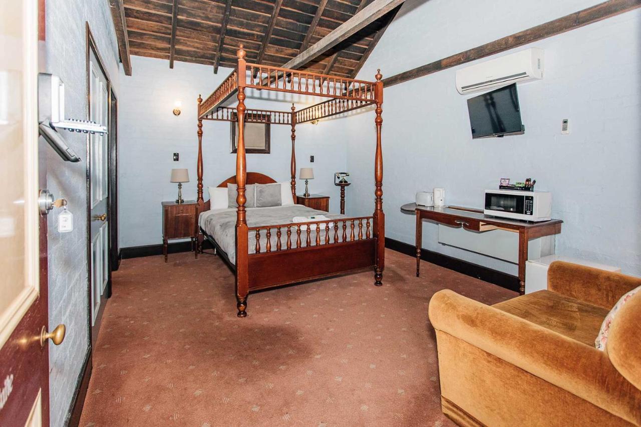 Settlers Hotel Йорк Номер фото